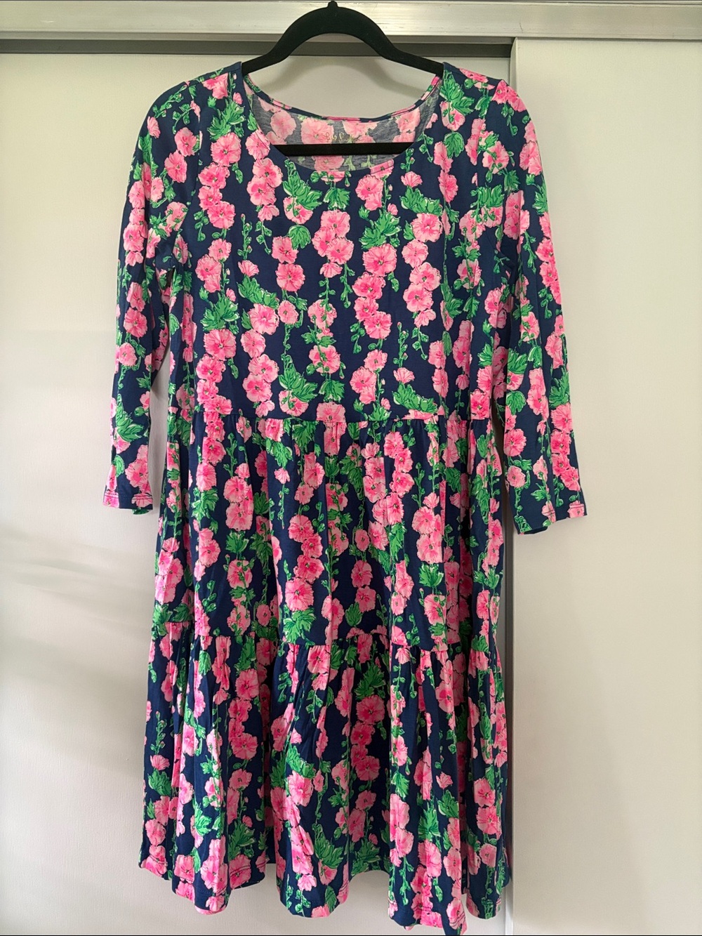 Lilly Pulitzer medium Geanna Navy Floral Tiered Dress 3/4 sleeve